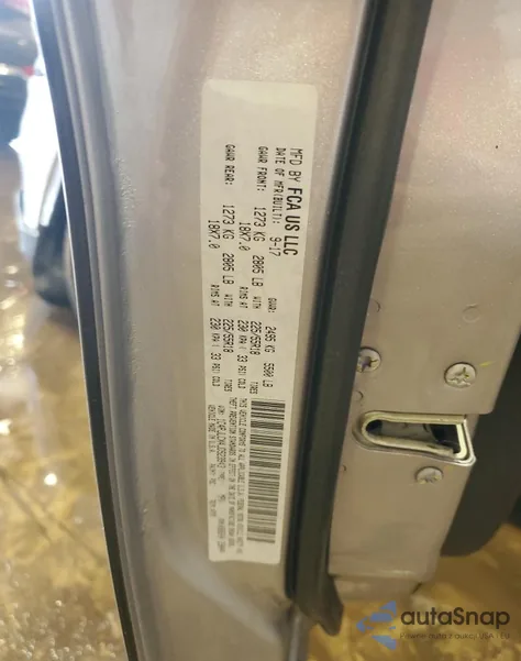 2018 Jeep Cherokee Latitude from USA, damaged, VIN 1C4PJLCX4JD523943